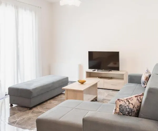 Villa Kastrena House Aszklipiío