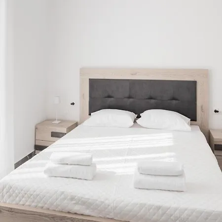 Villa Kastrena House *