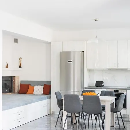 Villa Kastrena House