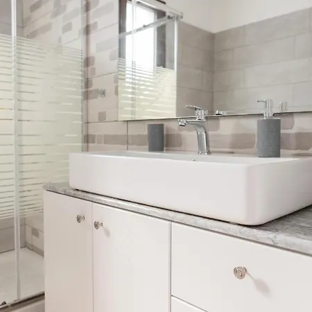 빌라 Kastrena House *