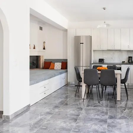 Kastrena House 빌라 *