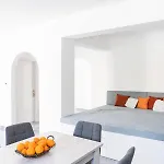 فيلة Kastrena House