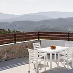 Kastrena House