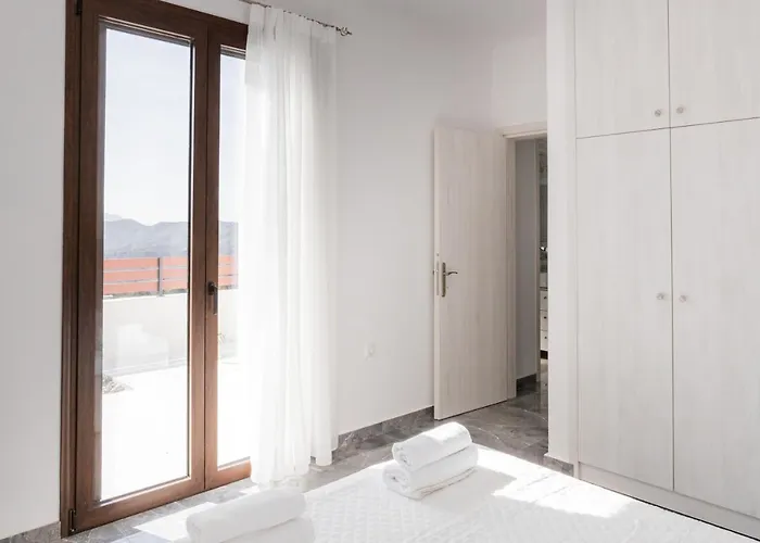 Kastrena House Βίλα